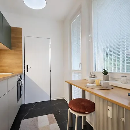 Apartmán Karlove 3 Free Parking, Family Friendly, Near Center Bratislava