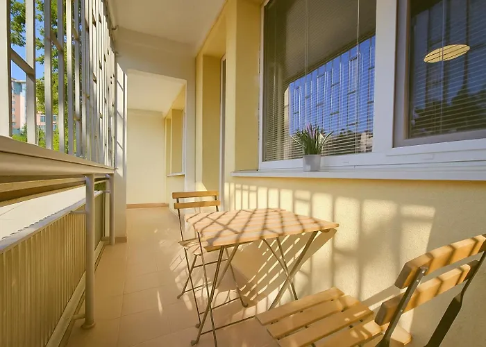 Apartment Karlove 3 Free Parking, Family Friendly, Near Center Bratislava